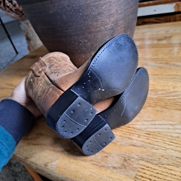 Old West Light Brown Cowboy Boots - Picture 5 of 6